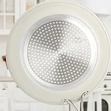 bottom of pan