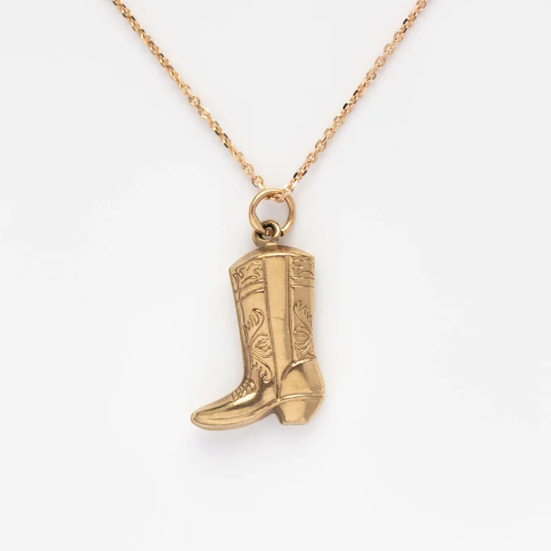 

Stainless Steel Cowboy Boots Pendant Necklace for Women Girls Retro Creative Gold Plated Shoes Necklace Hip Hop Jewelry Gift
