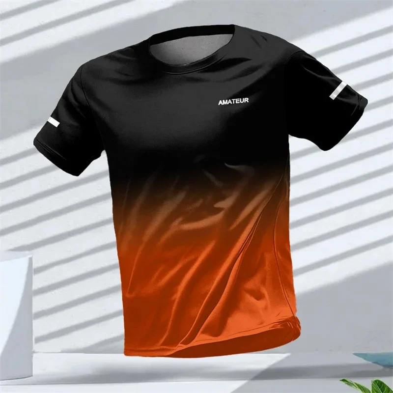 T-shirt da uomo per sport all'aria aperta, top unisex a maniche corte ad asciugatura rapida con stampa 3D standard con motivo sfumato. - immagine 2