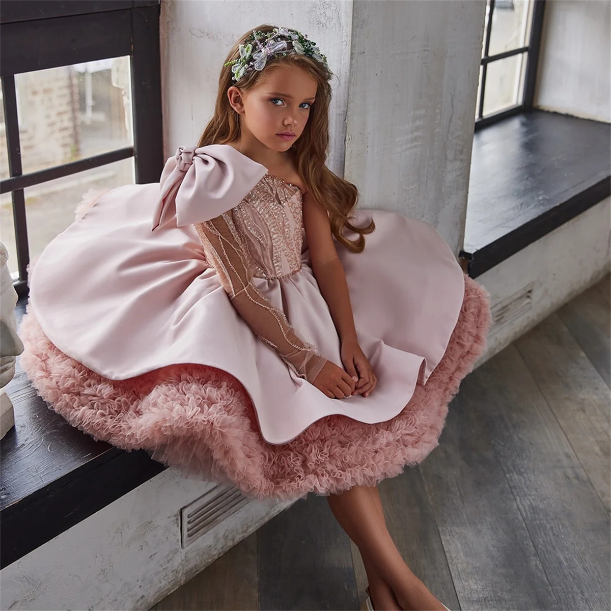 

Pink Puffy Layered One Shoulder Sequin Flower Girl Dress For Wedding Cute Child First Communion Party Beauty Pageant Gowns