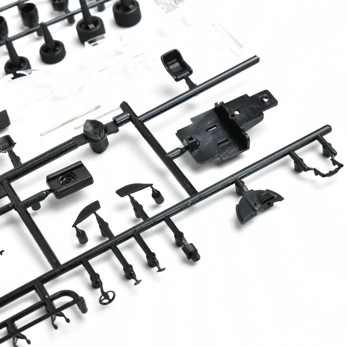 1:64 스케일의 917K 조립식 핸드메이드 다이캐스트 모형 자동차를 선물로 줄 수 있습니다.