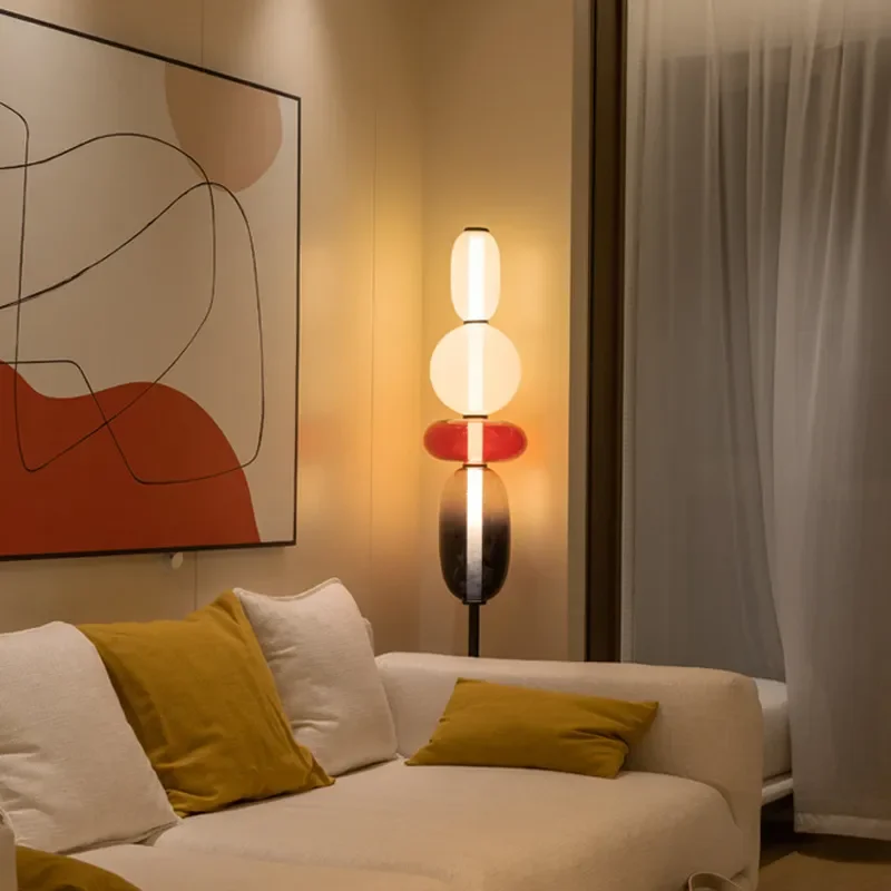 Fashionable Contemporary Table Lamp