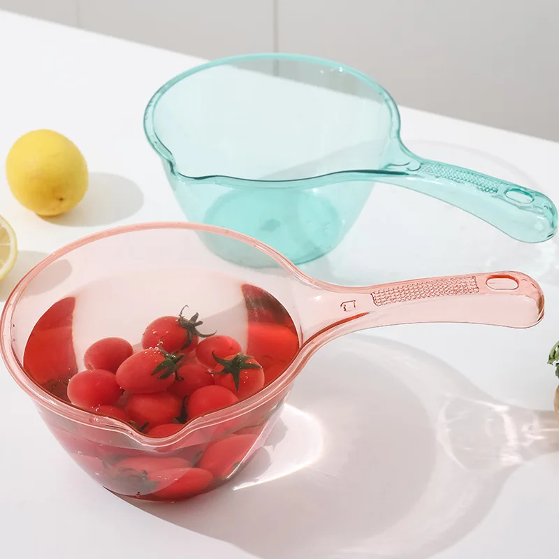 Transparent Water Ladle Plastic Dipper Thickened Anti-fall Bath Water Spoon Large Capacity Long Handle Shampooing Scoop