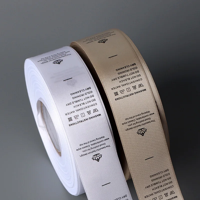 Private Luxury Write Fabric Labels For Clothing Printing Woven Labels Satin Size Sewn On Clothing Hem