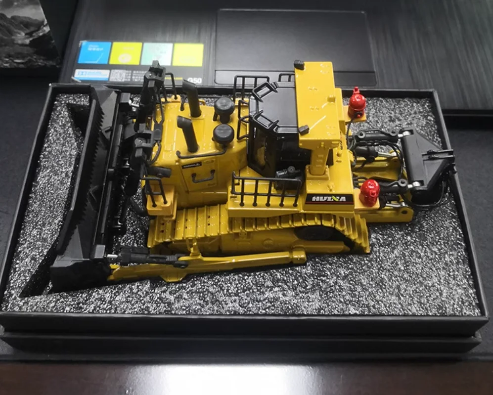 Sa202aef630314c4e87af13fe7b6d964b3