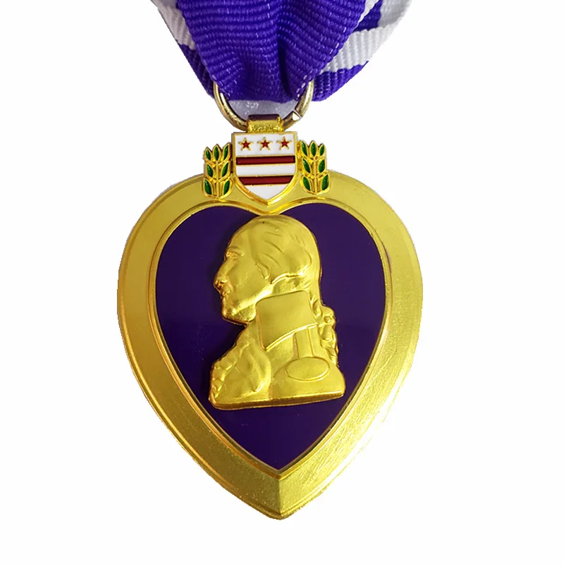 AntiqueCraftsUSArmyMedalofHonorWarWoundedPurpleHeartBadge.jpg