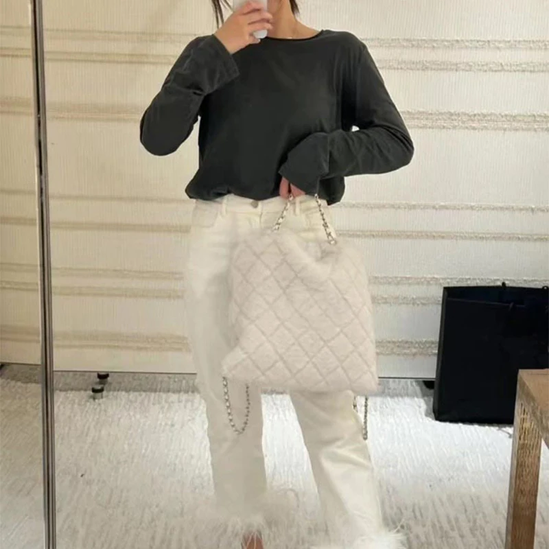 Trendy Handbags For Women Luxury Designer Diamond Lattice Lambswool Lady Totes Fashionable Shoulder Crossbody Purse Backpack