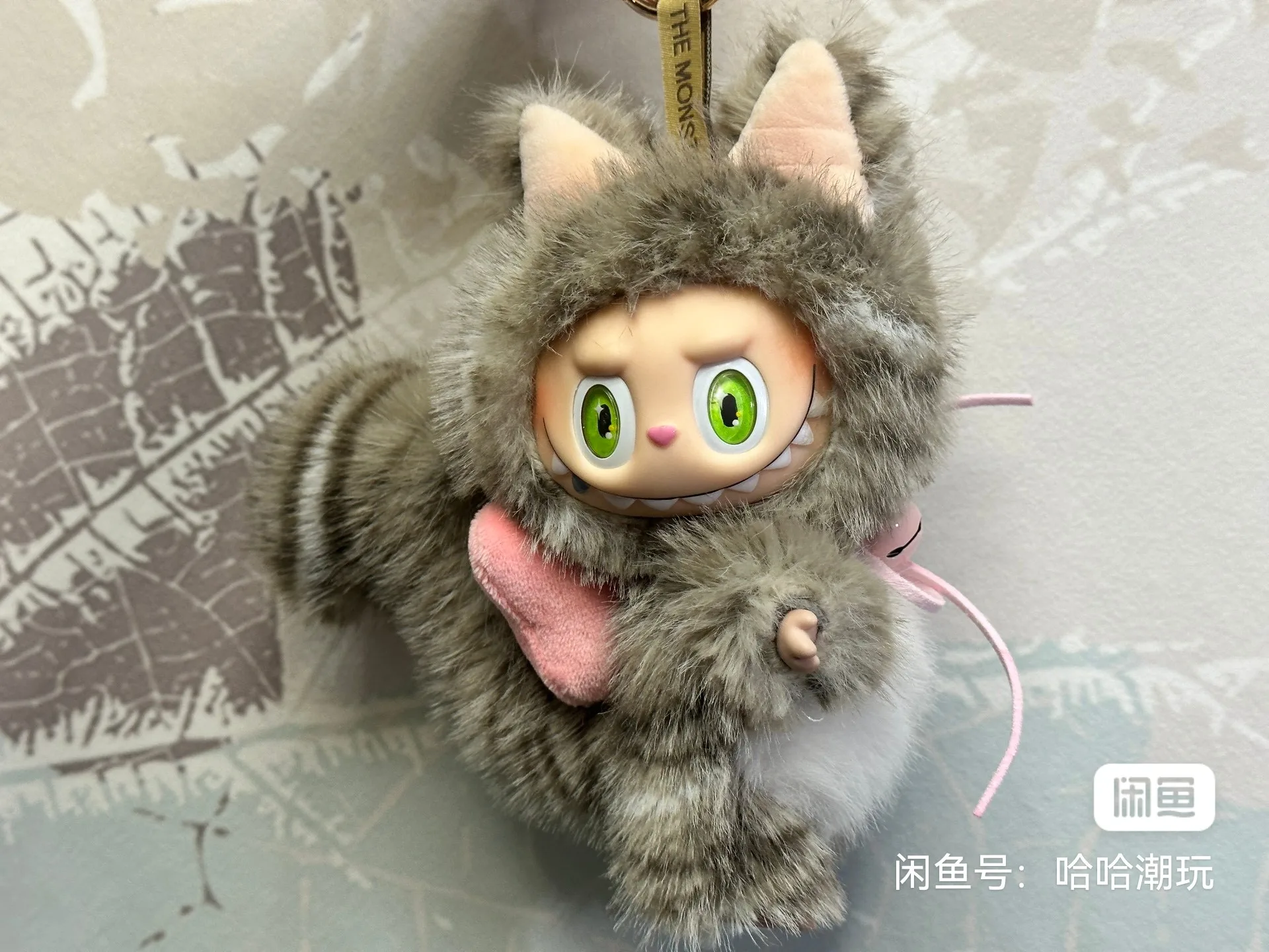 Labubu-style 17CM plush doll with vinyl face and soft costume – collectible gift toy with free shipping to Singapore.