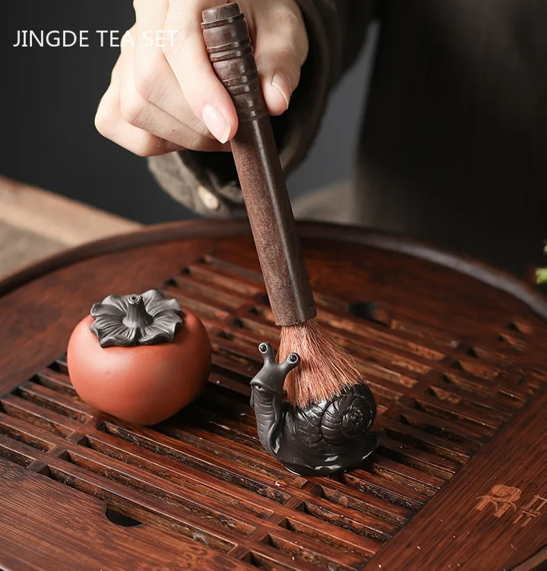 Purple Clay Snails Statue Tea Figurine Ornament Creative Handmade Tea Pet Decoration Boutique Tea Set Decors Exquisite Gifts