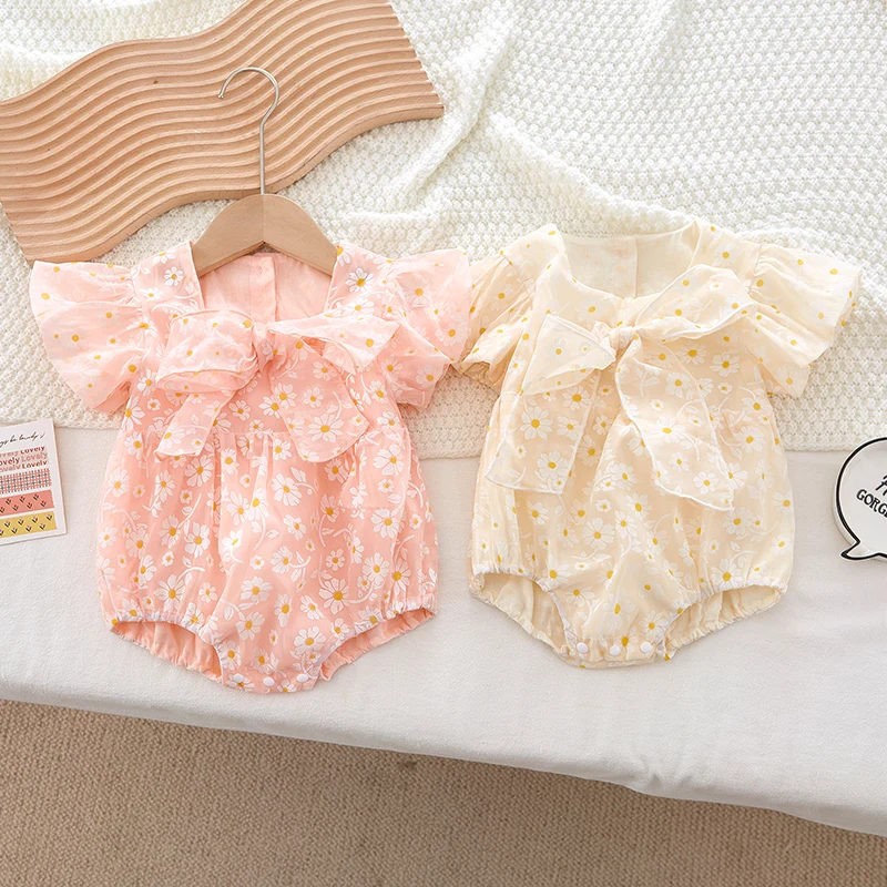 

2023 New Baby Clothes Girls Romper Bow Cotton Puff sleeves Bodysuit Flowers Infant Jumpsuit Cute Toddler Overalls Babe Girl Suit