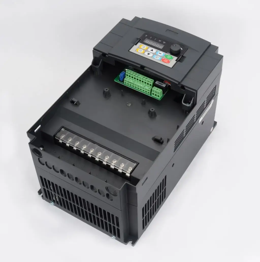 VFD 7.5KW 11KW 3000Hz High-performance vector type frequency converter AC380v three-phase motor frequency converter SUSWE720