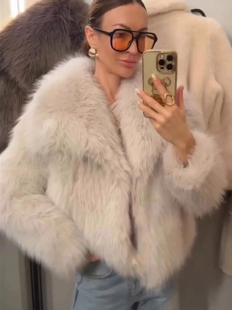 Vintage Fur Jacket Women Autumn Winter Warm Casual Loose Faux Fur Lapel Coat 2025 New Fashion Elegant Ladies New Outerwear ﻿