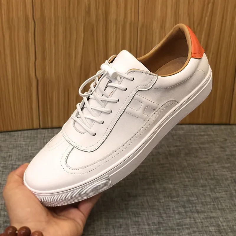 Zapatillas Blancas Deportivas De Cuero Para Hombre Moda Informales Cómodas  Veran