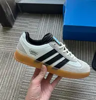 Nouvelles chaussures décontractées tendance 2026 pour hommes et femmes, légères et confortables, chaussures de course, chaussures de sport, pointures 36-45 1