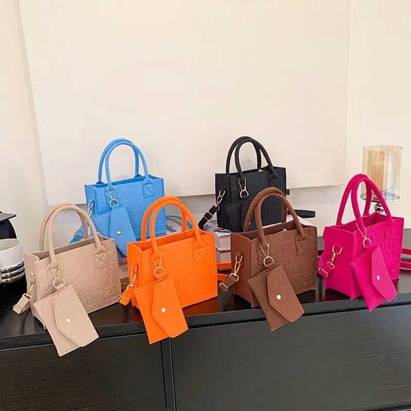 

Luxury 2023 New Zipper Messenger Bag Solid Color Felt Women Shoulder Bag Handbag Casual Crossbody Bags for Women