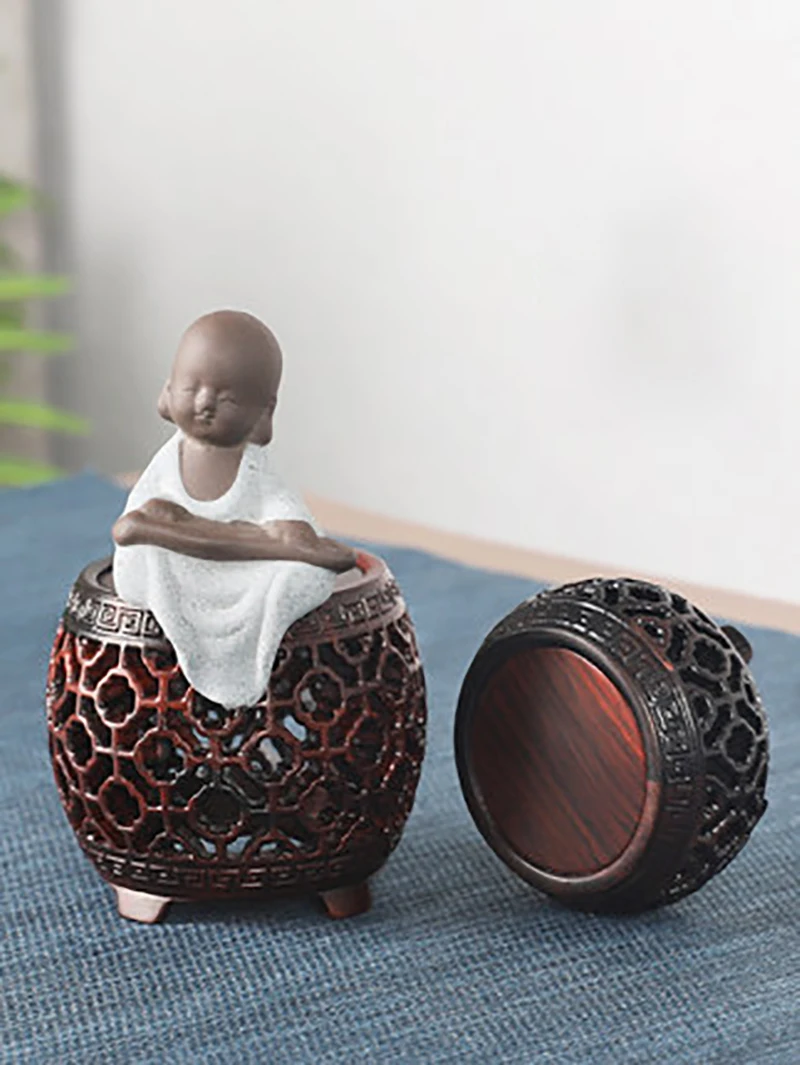 Round Shape Wooden Pedestal Display Stand, Hollow Out Handicraft, Decorative Base for Craft Teapot Plants, Ornaments Display