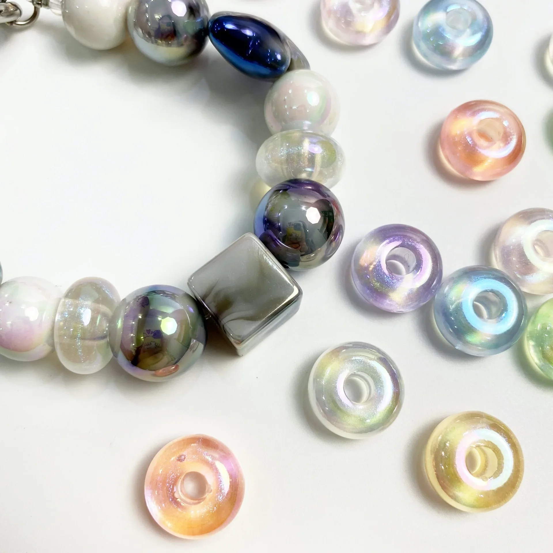 다채로운 전기 도금 UV 스캘리온 인어 사각형 구슬, DIY 휴대폰 체인, 구슬 재료 액세서리, 14mm