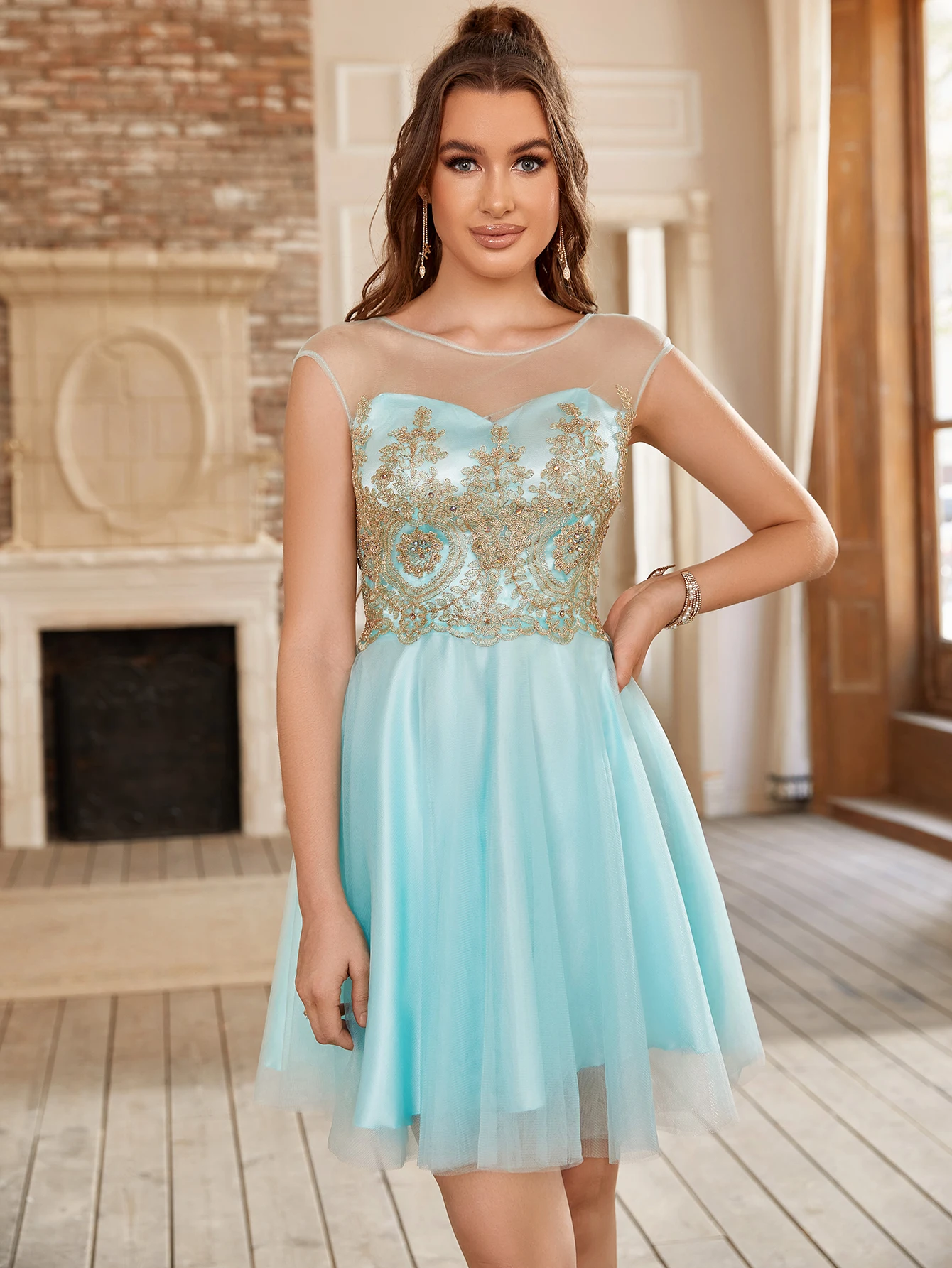 Mini Cocktail Dresses Applique Beading Sleeveless Homecoming Dress Elegant Formal Prom Evening Party Gown Robe De Soiree
