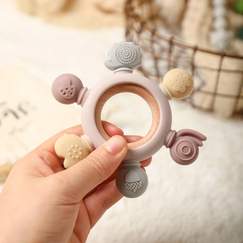 Baby Silicone Fruit Feeder Baby Pacifier Food Fruit Vegetable Supplement Soother Infant Nibber Teether with Cover Baby Feeding