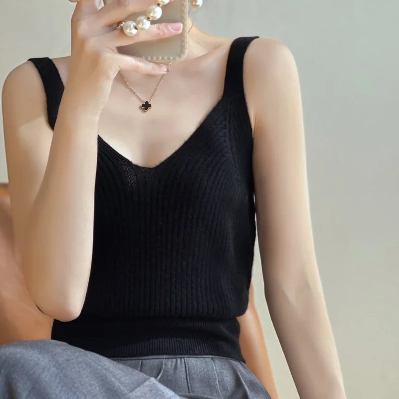 

2024 New Camisole Fashionable All-Match Loose Sleeveless Knitted Top Solid Color