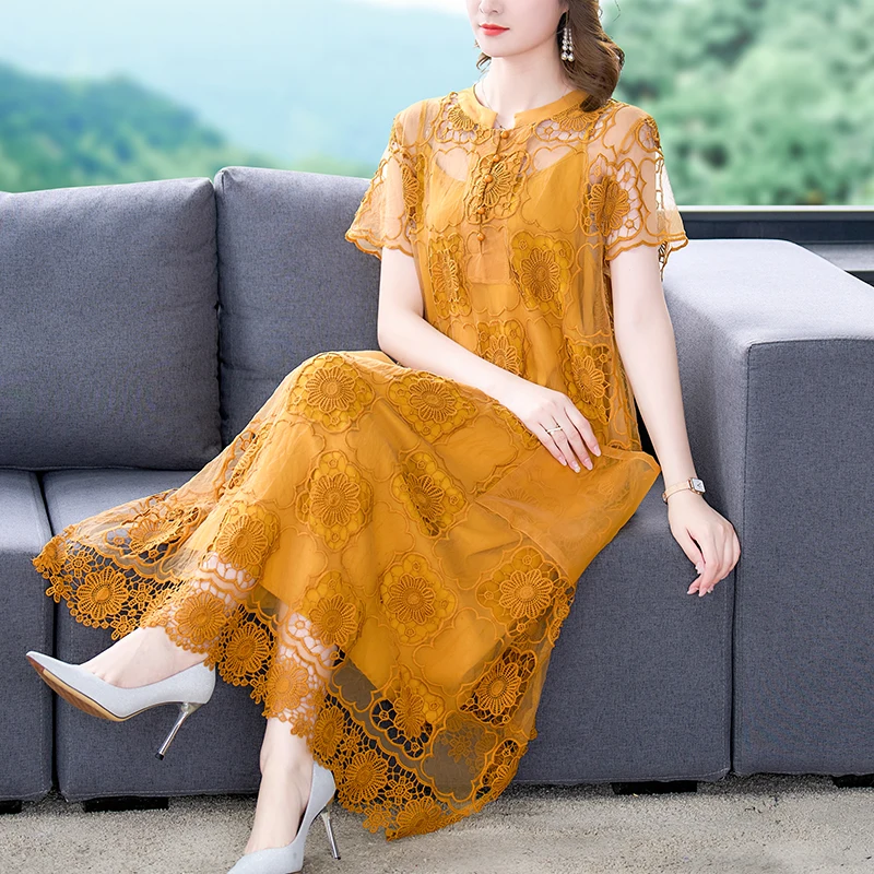 

Embroidered Dress Summer New Heavy Industry Water Soluble Flower Irregular Temperament Dress Sling Two Piece Set