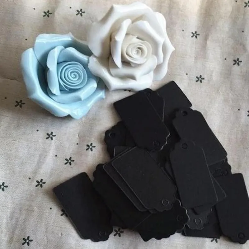 

2 * 4 Cm 1500 Pcs/lot Mini Black Blank Scallop Shape Kraft Paper Tags Jewelry Price Tags Card Tags With Hemp Rope