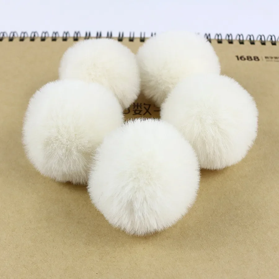 UUYYEO 30 Pompon Soffici In Pelliccia Sintetica, 5 Cm, Bianchi, Per Decorazioni E Artigianato Fai Da Te
