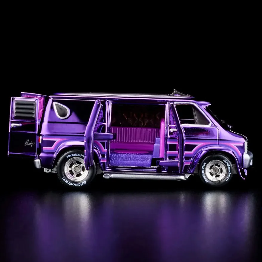 Коллекционная модель автомобиля Hot Wheels RLC 70-х годов Dodge