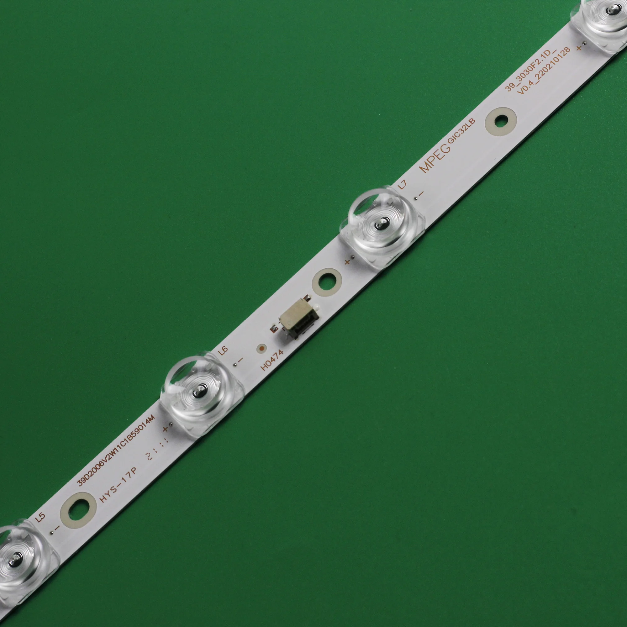 Tira de Retroiluminação Led 11led 4c-lb3211-zm02j Zm01j Gic32lb393030f2.1d-v0.3 39-3030f2.1d-v0.420230918 para Tcl 32a265 32a260 32s327 - Imagem 2
