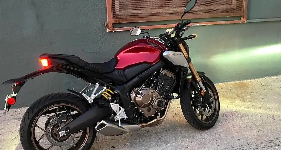 

Обтекатель передней боковой обшивки для мотоцикла Honda CB650R CBR650R 2019-2022