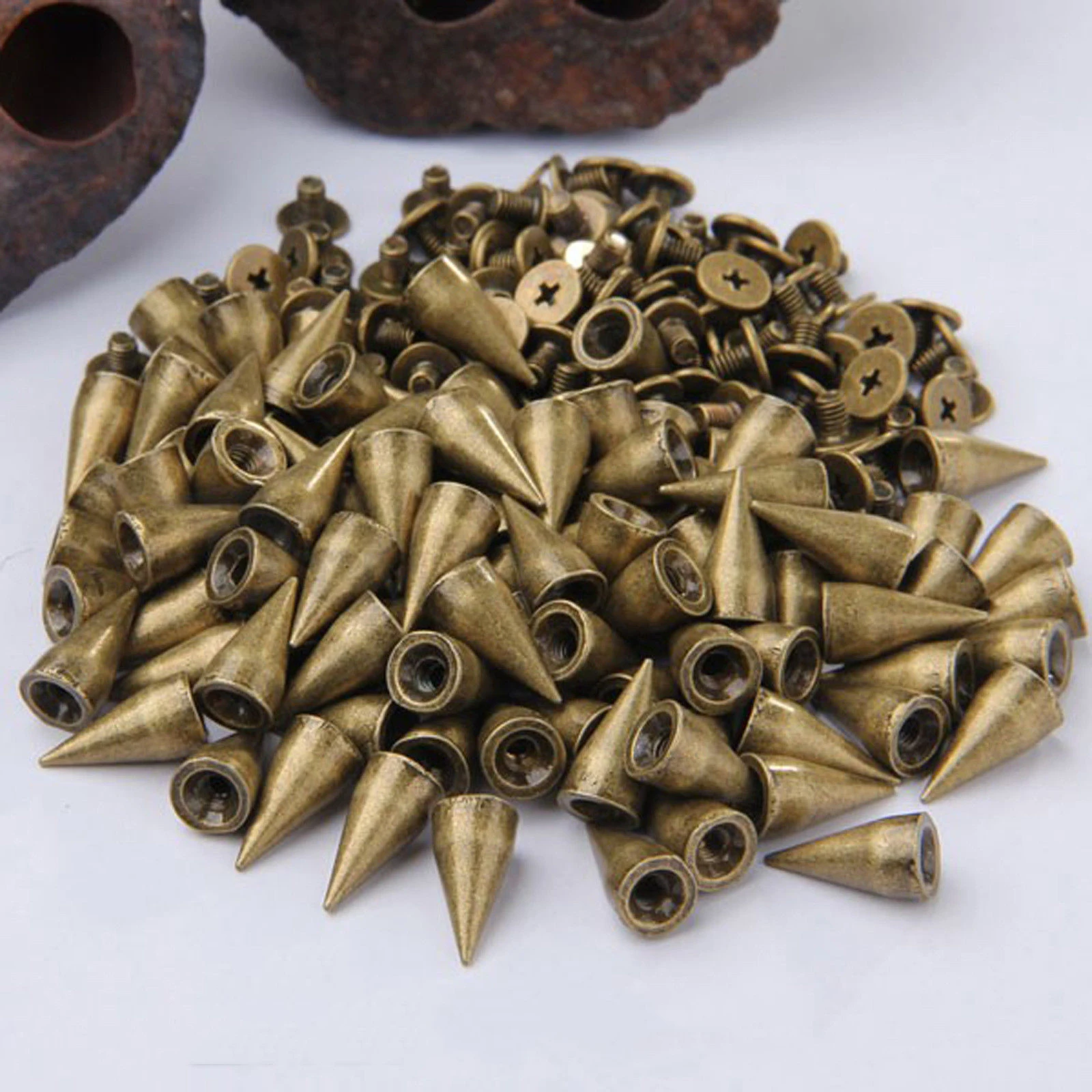 100sets 14mm Bronze Cone Spots Metal Studs Leathercraft Rivets Bullet Spikes Punk Spike For Clothes Bags Belt Pet Collars 100sets 14mm Bronze Cone Spots Metal Studs Leathercraft Rivets Bullet Spikes Punk Spike For Clothes Bags Belt Pet Collars