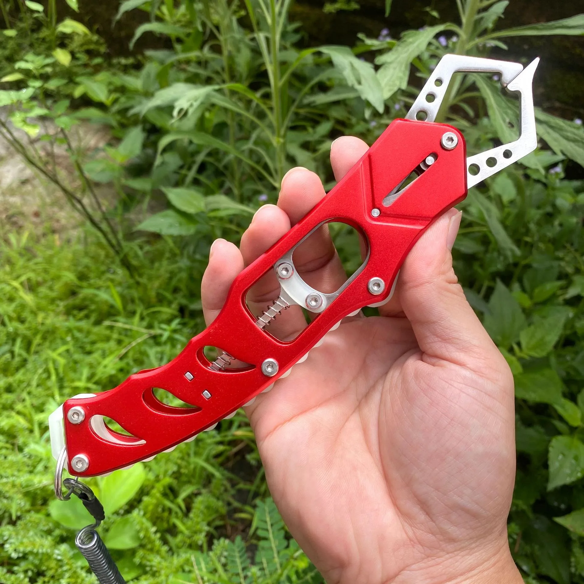 Fish Lip Gripper 21cm Aluminum Alloy Fish Controller Stainless Steel Luminous controller Fishing Tools Accessories