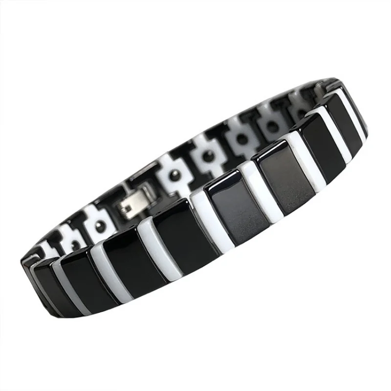 

Ceramic Black and White Men's Magnetic Bracelet Health Care Anti-radiation Bracelet