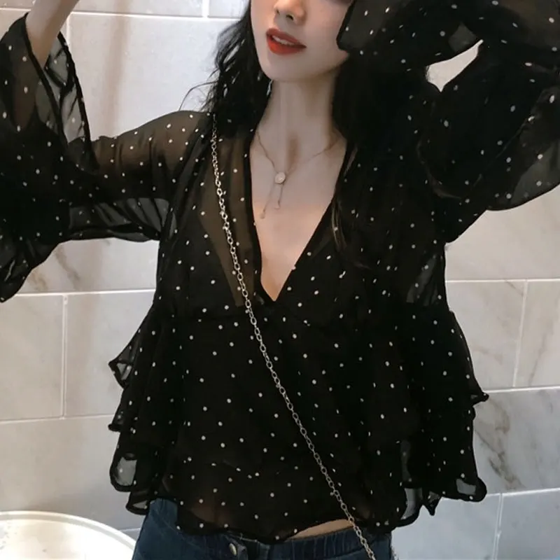 Korean version of exotic sweet long sleeved pearl button blouse  6441 main image 1