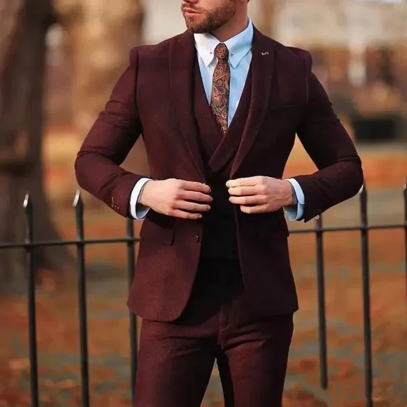 

High Quality Men Suits Burgundy High Quality Single Breasted Peak Lapel Luxury 3 Piece Jacket Pants Vest Formal Wedding