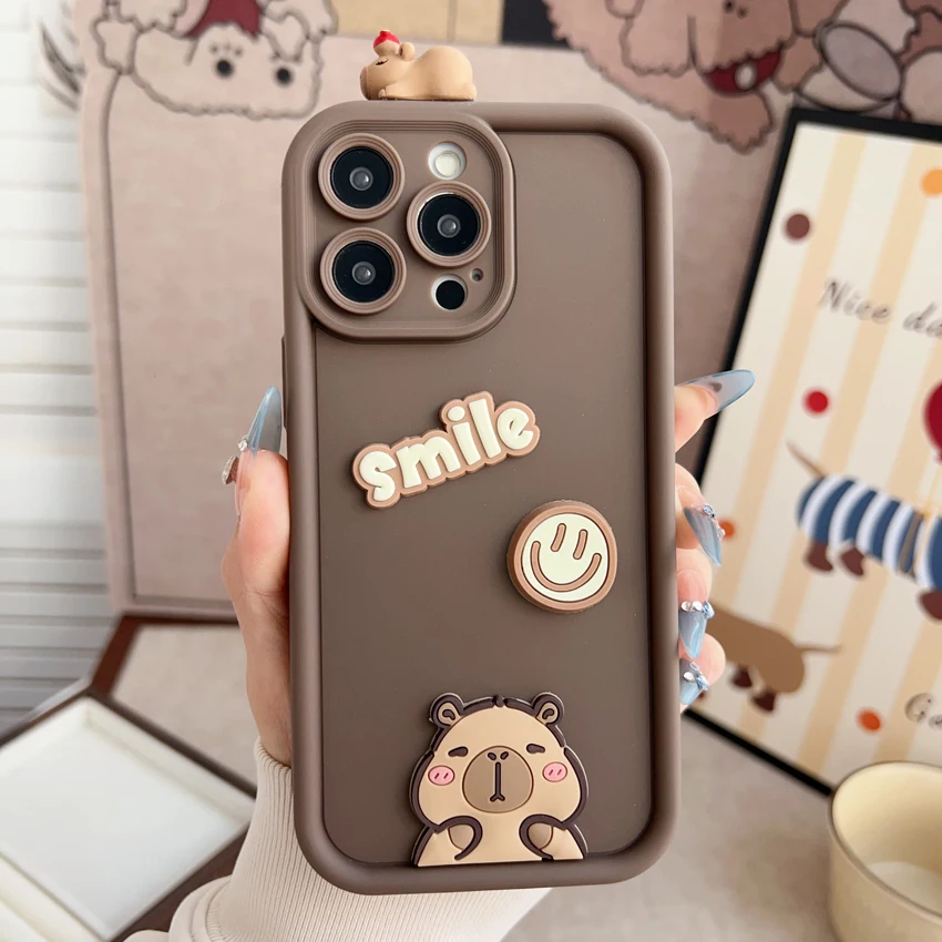 Capibala Multistep Phone Case with Head Doll Accessory