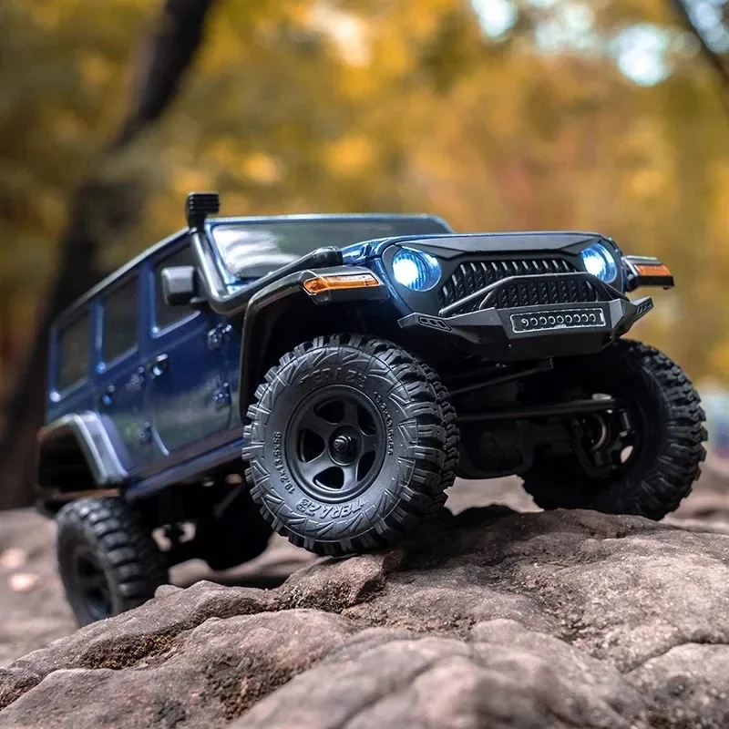 Fms New Eazyrc1:18 All Terrain Remote Control Rc Four-wheel Drive Hill Climbing Vehicle Off-road Vehicle Electric Model Vehicle 3