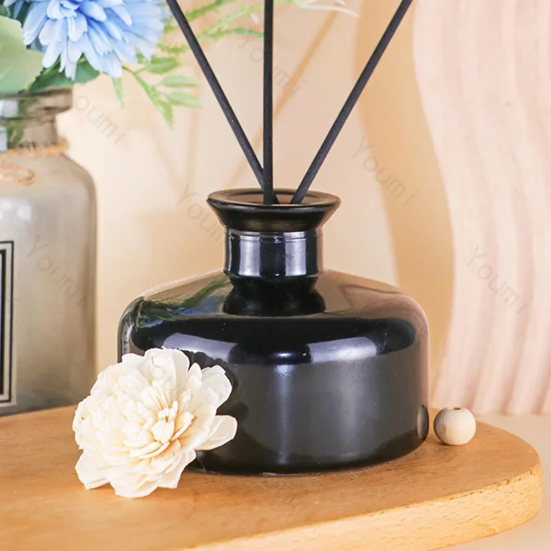 Colorful Relief Glass Bottle Luxury Hotel Aromatherapy Dispenser Glass Jars and Lids Bathroom Decoration Aroma Diffuser Bottles 5