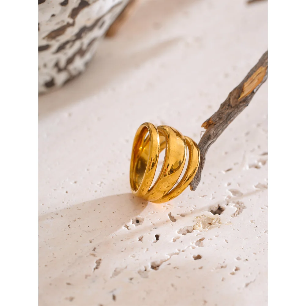 Yhpup Jewelry Ring Classic Stainless Steel Golden