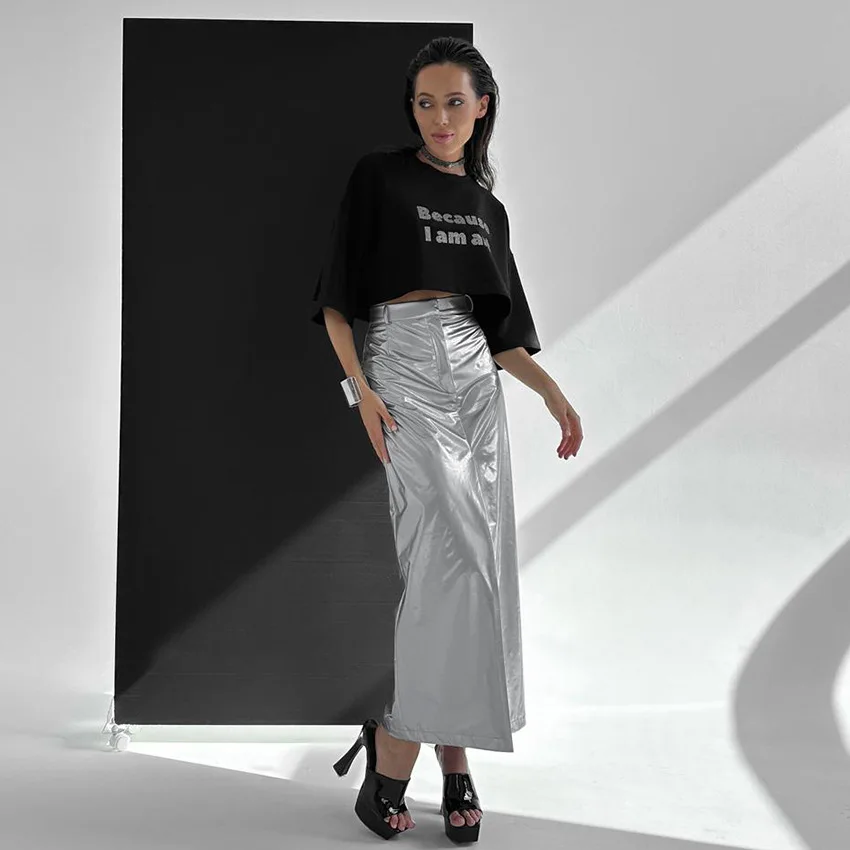 

Streetwear Silvery Pencil Skirt Women Straight Zipper Split Fashion Reflective Fabric Female Clothing 2023 New Arrivals