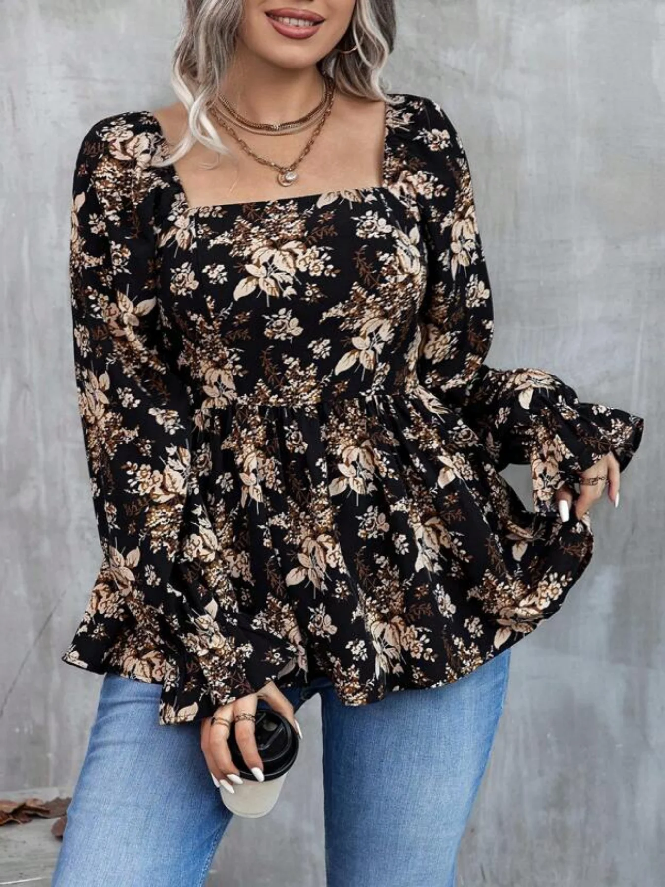 plus Size Elegant Fashionable Top with Gathering Craftsmanship Sophisticated Design for plus Size Women