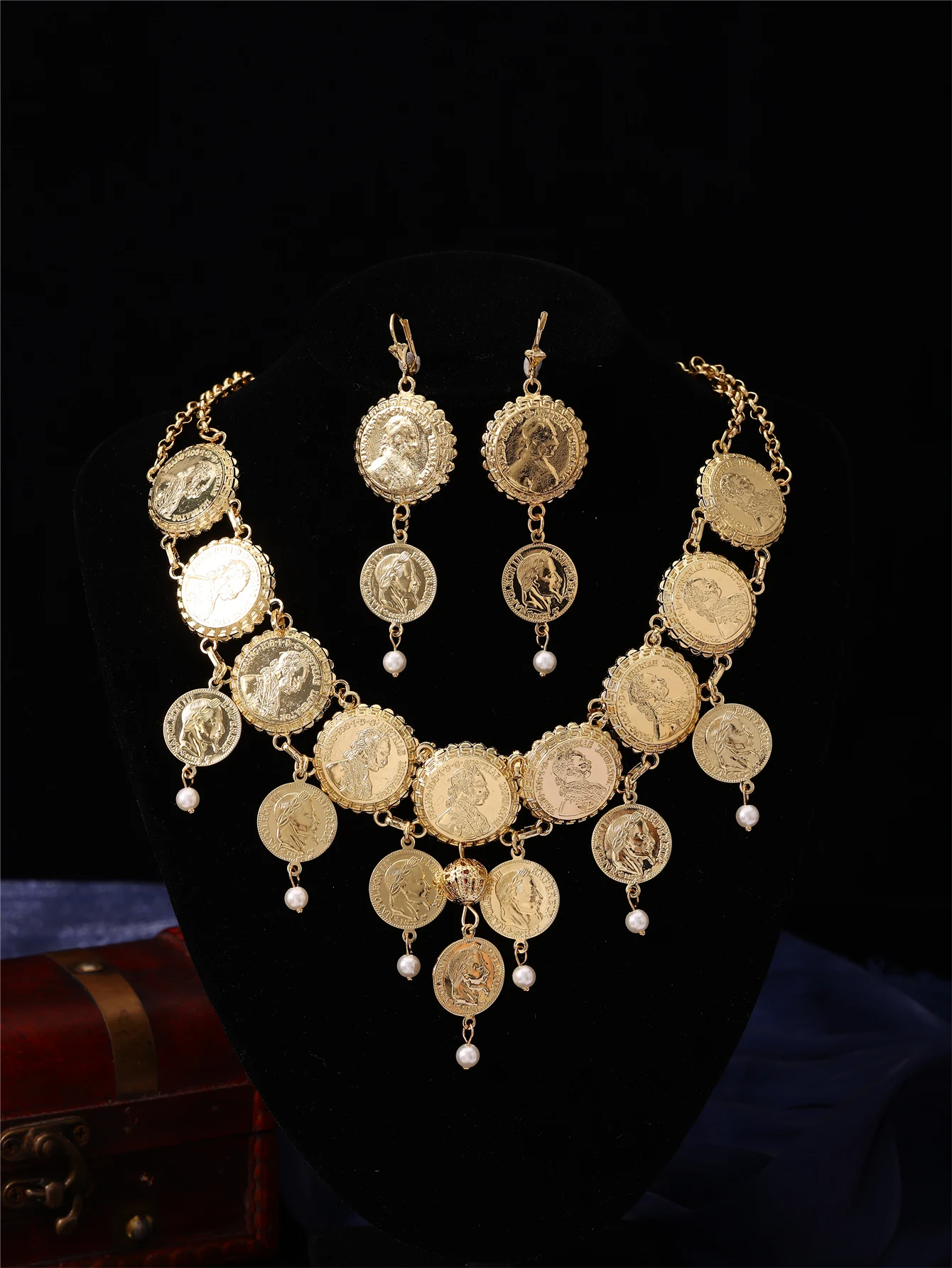 Вінтажний жіночий набір прикрас - Сережки - Підвіска з французькою монетою - Перли - Жіночі прикраси для весілля та банкету