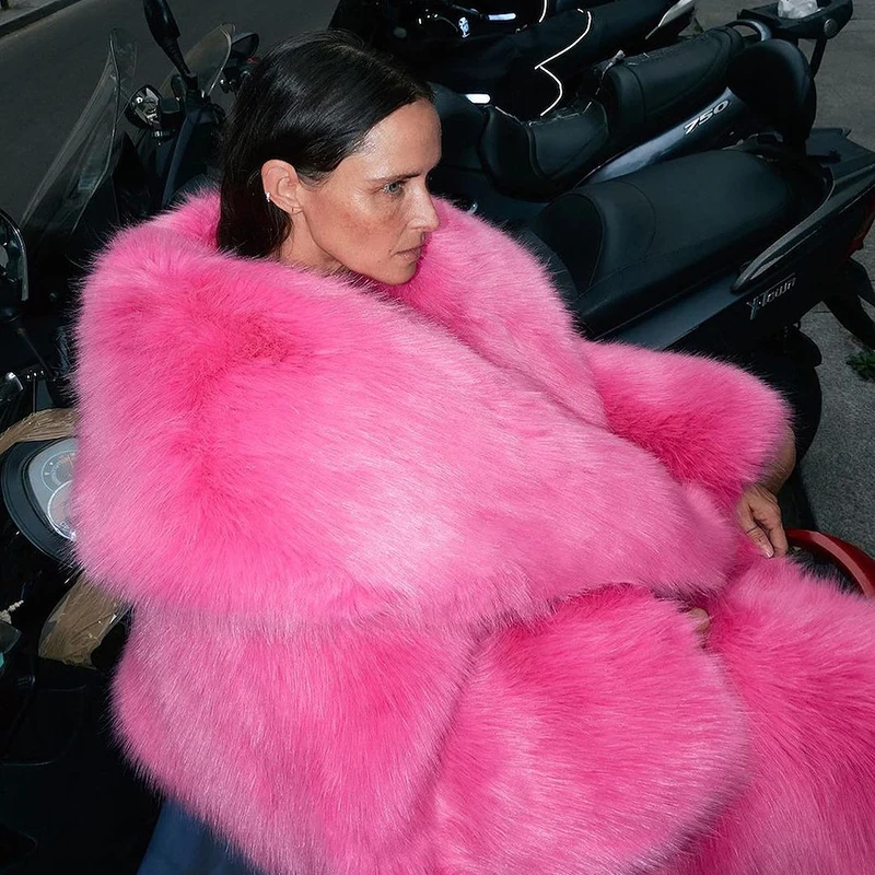 Women Luxury Brand Runway Fashion Long Hooded Faux Fur Coat Jacket Ins Nicki Minaj Neon Green Chunky Overcoat Outerwear