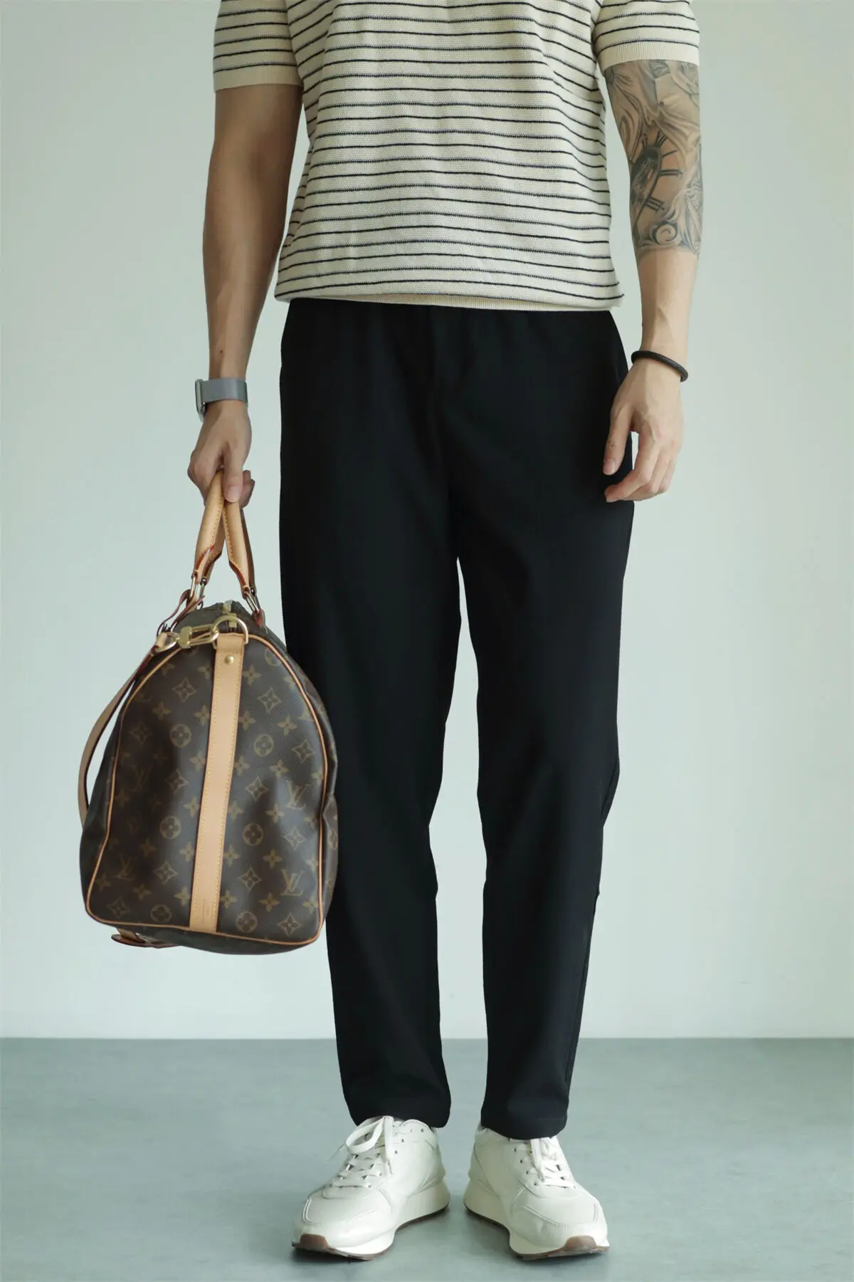 YUXIAN Cool And Wrinkle Resistant Tapered Cropped Pants With BuBBle Wrap