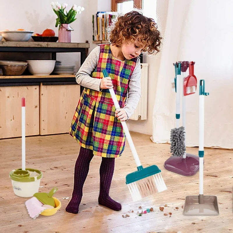 Kids Simulated Life Cleaning Toys Children's Pretend Play Cleaning Set and Sanitation Simulation Broom Vacuum Cleaner Tool Toys