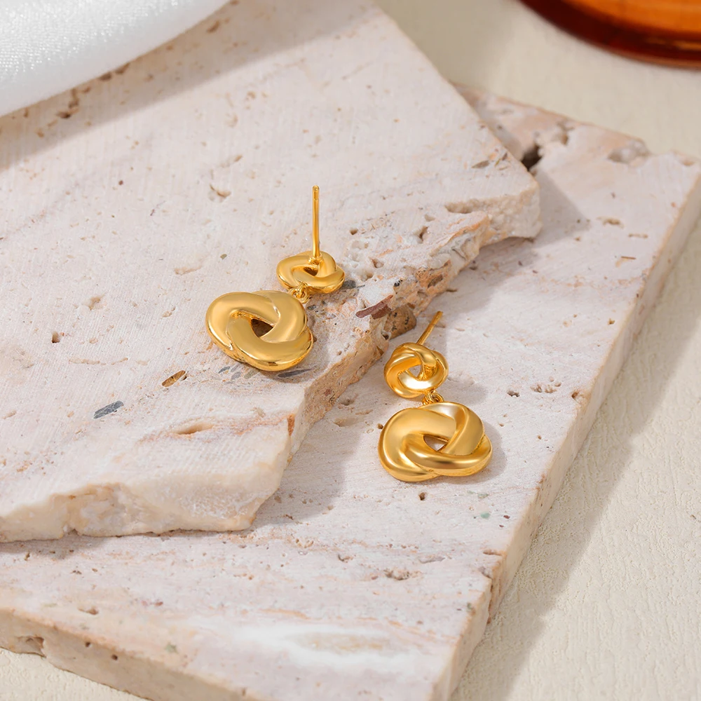 Classics Irregular Double Knot Earrings for Women Hypoallergenic Statement No Tarnish Stud Earring Creative Jewelry Wholesale