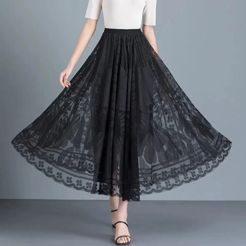 Robe évasée avec dentelle noir femme