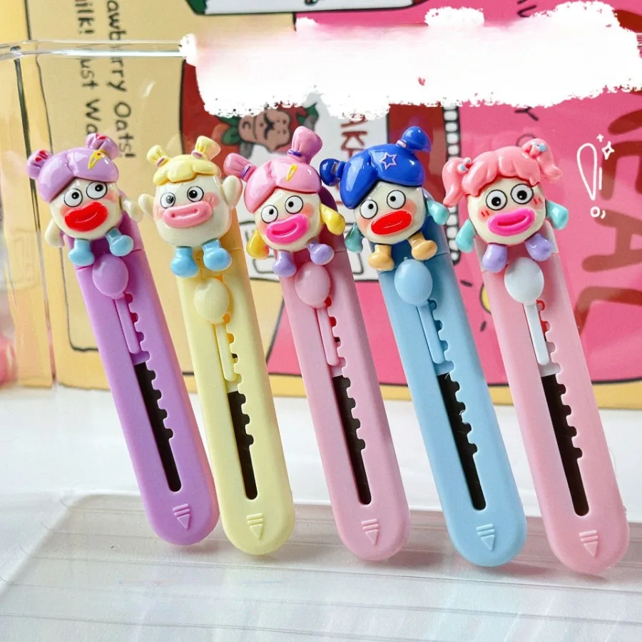 1pcs Cute Cartoon Art Knife Portable Hand Account Office Paper Cutter Disassembly Express Unpacking