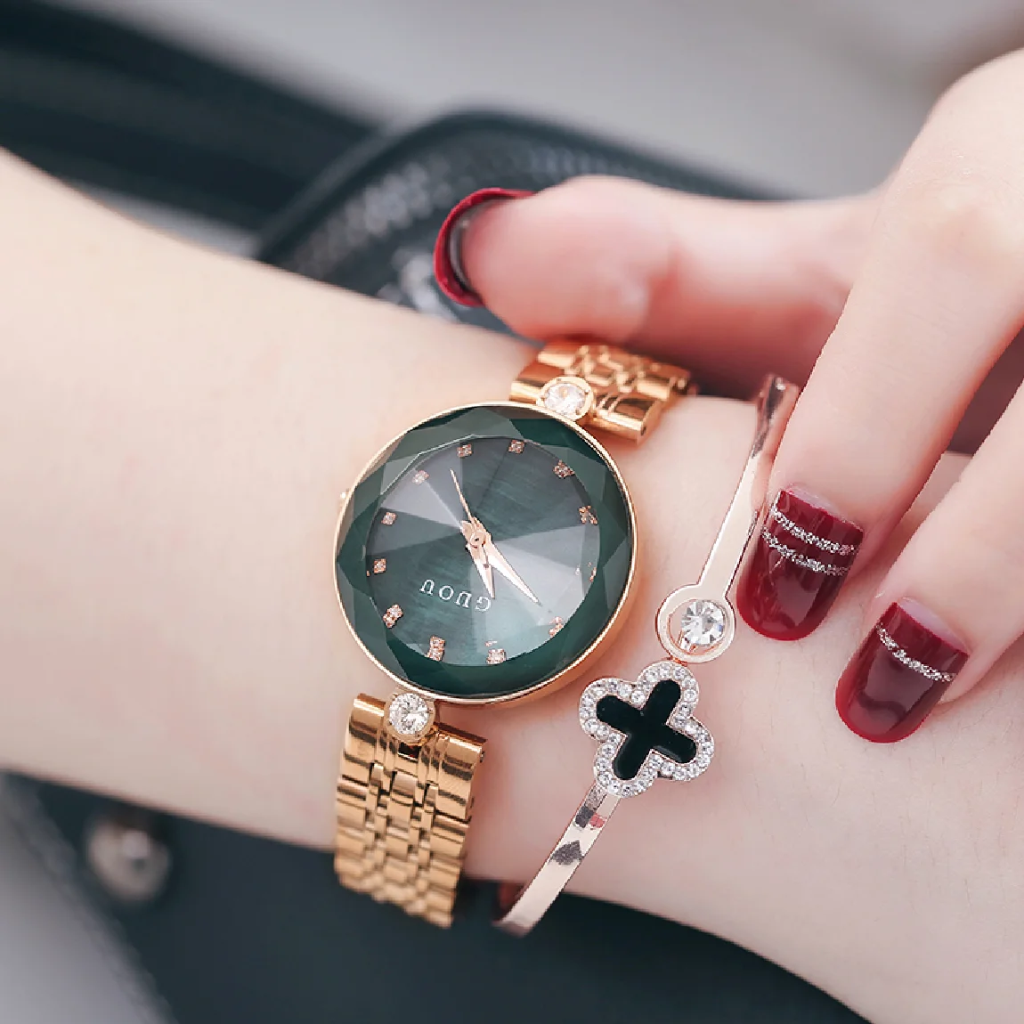 

2023 Fashion TOP Women Casual Colorful Stainless Steel Ladies Gift Watch Luxury Exquisite Clocks Reloj Mujer Relogio Feminino