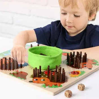 لعبة القنفذ التعليمية مع العصي النرد